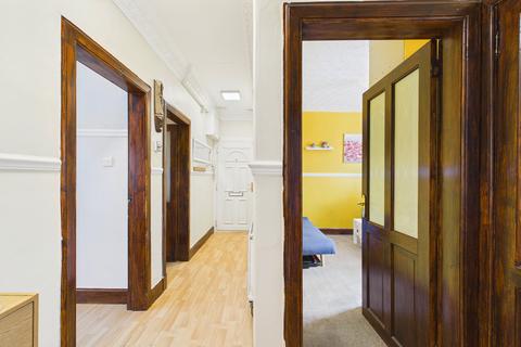2 bedroom flat for sale, 30/4 Boswall Loan, Boswall, Edinburgh, EH5 1BE