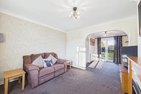 3 bedroom terraced house to rent, Convent Road, Ashford, Surrey, TW15