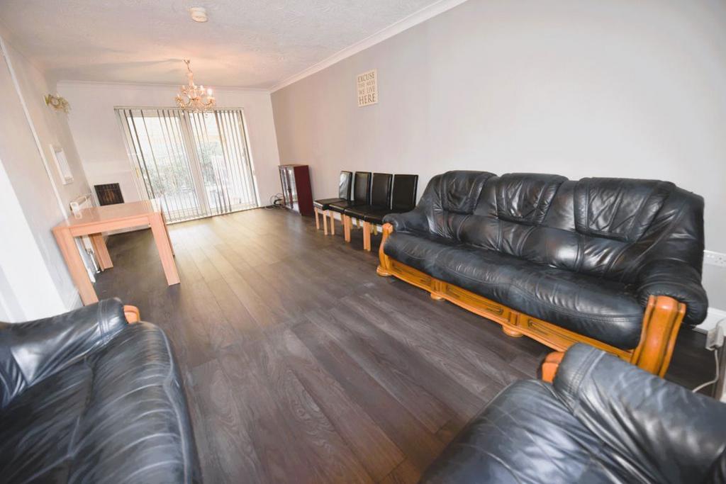 House in Leeds, Kirkstall - View 3