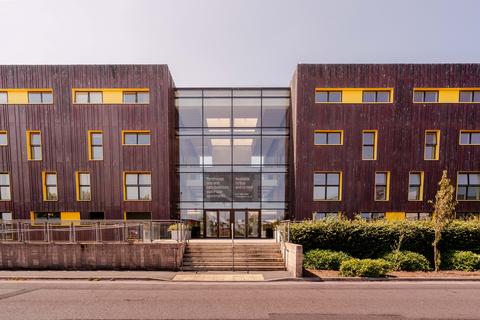 2 bedroom flat for sale, Lake Shore Drive, Bristol BS13