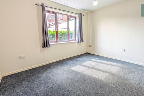 1 bedroom flat for sale, Byfield Rise, Worcester WR5