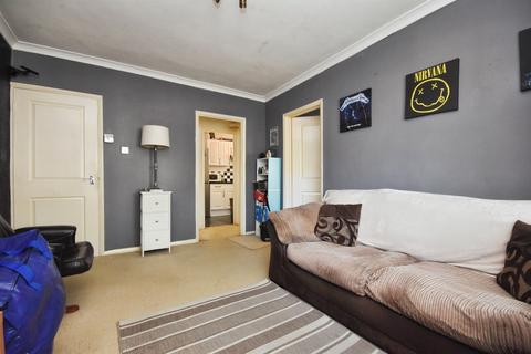 1 bedroom maisonette for sale, Linden Street, Romford