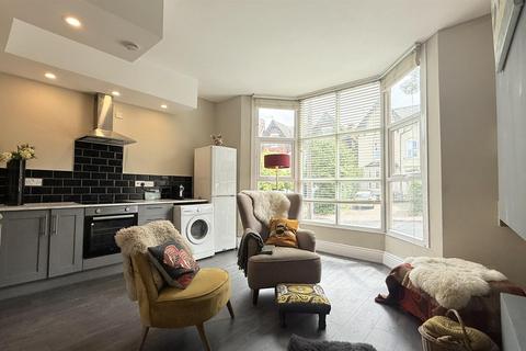 1 bedroom flat for sale, 76 Church Road, Birmingham B13