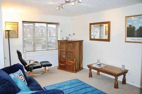 3 bedroom mews to rent, Velour Close, Salford, Lancashire, M3
