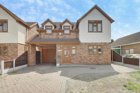 Rosbach Road, Canvey Island SS8