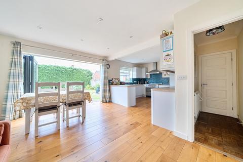 undefined, Yarnolds, Cheltenham GL51