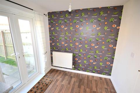 2 bedroom semi-detached house to rent, Pinewood Close, Newton Aycliffe