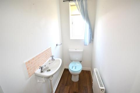 2 bedroom semi-detached house to rent, Pinewood Close, Newton Aycliffe