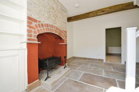 3 bedroom cottage for sale, Fountain Street, Tideswell, Buxton