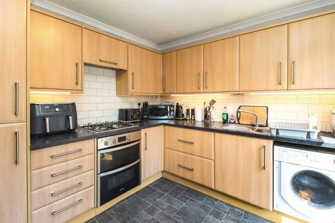 2 bedroom semi-detached house for sale, Ventnor Close, Warrington