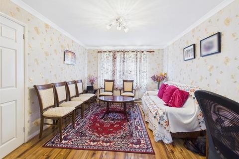 3 bedroom detached house for sale, Llys Y Grug, Porthcawl CF36