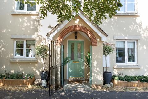5 bedroom detached house for sale, Freestone Way, CORSHAM