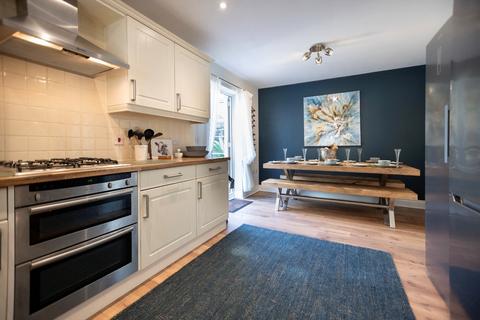 5 bedroom detached house for sale, Freestone Way, CORSHAM