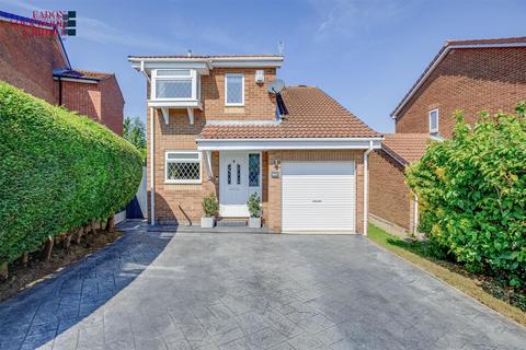 3 bedroom detached house for sale, Gaunt Drive, Bramley, Rotherham