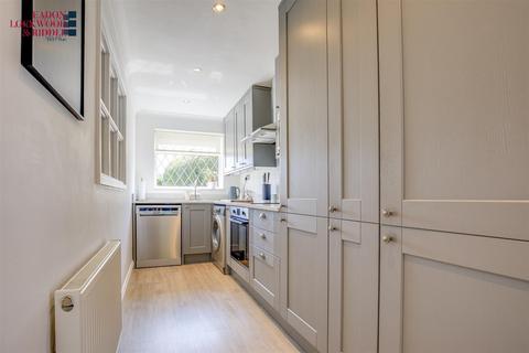3 bedroom detached house for sale, Gaunt Drive, Bramley, Rotherham