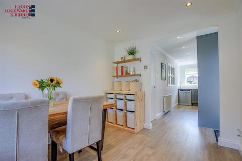 3 bedroom detached house for sale, Gaunt Drive, Bramley, Rotherham