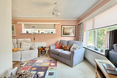 2 bedroom bungalow for sale, Frant Avenue, Bexhill-on-Sea, TN39