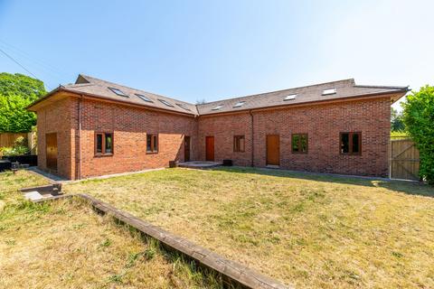 5 bedroom detached house for sale, Tarvin Road, Frodsham, WA6