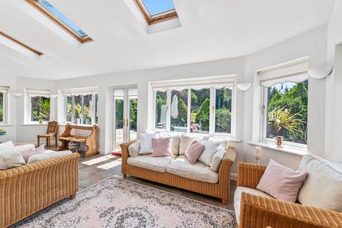 5 bedroom detached house for sale, Tarvin Road, Frodsham, WA6