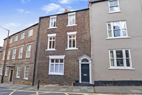 4 bedroom terraced house to rent, Church Street, Durham DH1