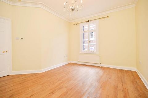 4 bedroom terraced house to rent, Church Street, Durham DH1