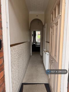 4 bed terraced house for rent in Cotesheath St, Stoke-On-Trent, ST1
