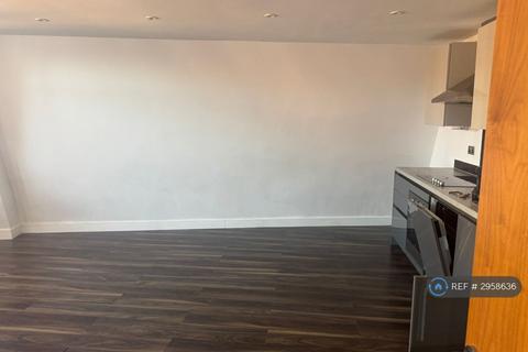 1 bedroom flat to rent, George St, Aylesbury, HP20