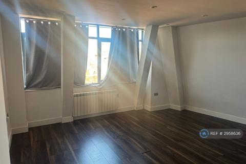 1 bedroom flat to rent, George St, Aylesbury, HP20