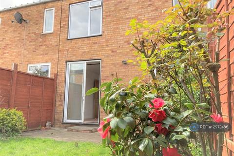 2 bedroom terraced house to rent, Dunston Road, London, SW11