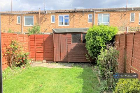 2 bedroom terraced house to rent, Dunston Road, London, SW11