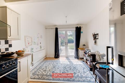 3 bedroom semi-detached house for sale, Shirley Park Road, Solihull B90