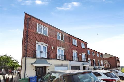 3 bed terraced house for rent in Manderston Close, Dudley, West Midlands, DY1
