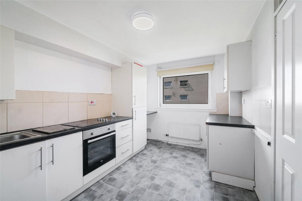 Apartment in Glasgow, South Lanarkshire - View 3