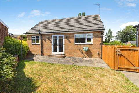 1 bedroom detached bungalow for sale, Broadgate, Ossett
