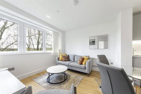 1 bedroom flat to rent, Home Park Mill Link, Hertfordshire WD4