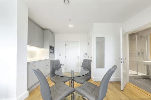 1 bedroom flat to rent, Home Park Mill Link, Hertfordshire WD4