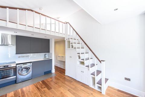 Studio to rent, The Limes Avenue N11, New Southgate, Southgate, N11
