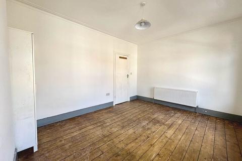 3 bedroom terraced house to rent, Norfolk Road, London, E6