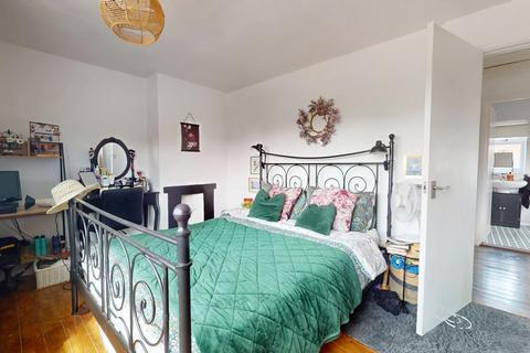 2 bedroom end of terrace house for sale, Tensing Avenue, Northfleet, Gravesend