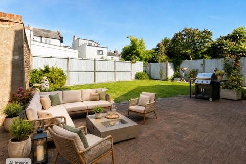 3 bedroom detached house for sale, Stocking Road, Broadstairs
