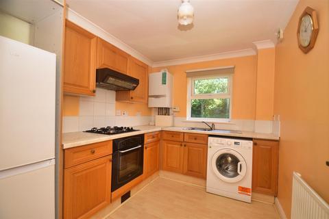 2 bedroom flat for sale, EAST RYDE
