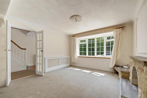 3 bedroom semi-detached house for sale, Friar Road, Hayes UB4