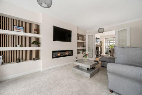 4 bedroom detached house for sale, Clover Drive, Melton Mowbray, LE13