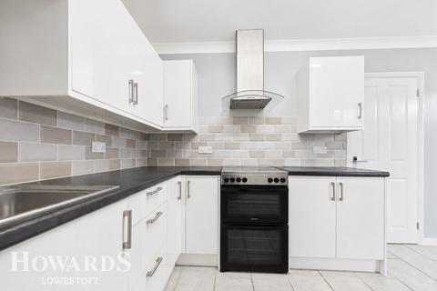2 bedroom end of terrace house for sale, Walmer Road, Lowestoft