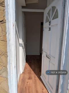 undefined, Cross St, Kettering, NN16