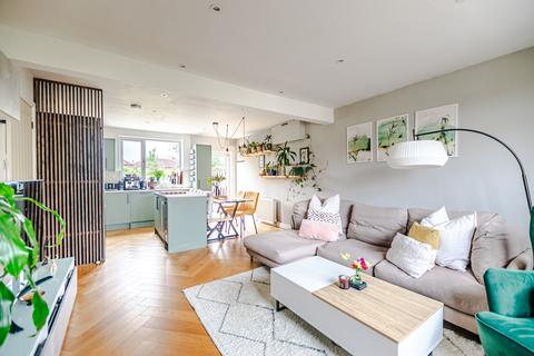 3 bedroom end of terrace house for sale, Stuart Road, Acomb, York, YO24