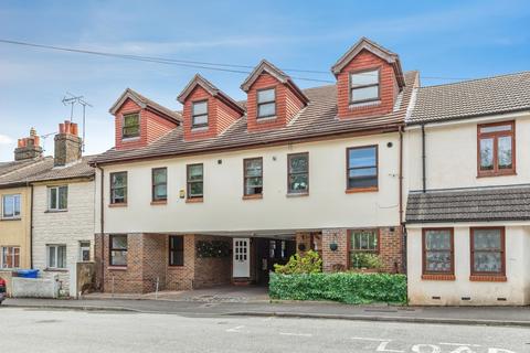 1 bedroom flat for sale, Skinner Street, Kent ME7