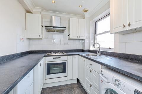 1 bedroom flat for sale, Skinner Street, Kent ME7