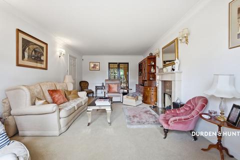 5 bedroom detached house for sale, Fordyce Close, Emerson Park, RM11