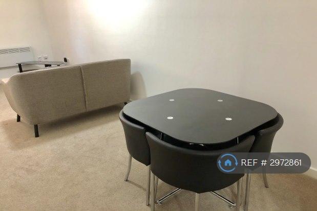 Apartment in Nottingham, Rainbow Quarter, The Meadows - View 3